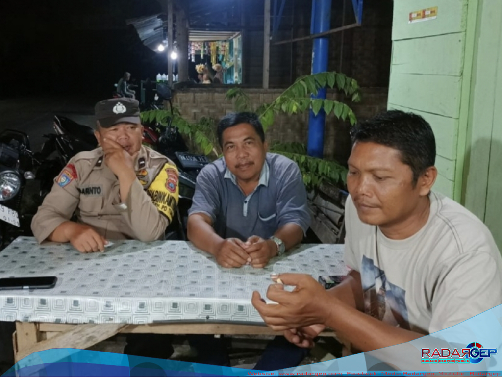 Bhabinkamtibmas Sambangi Warga: Cegah Pencurian dan Bahaya Judi Online di Padang Tualang