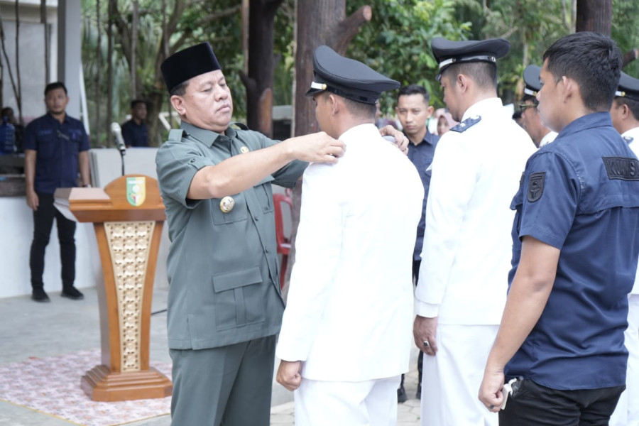 Bupati Kuansing Lantik 57 Pejabat Sementara Kepala Desa