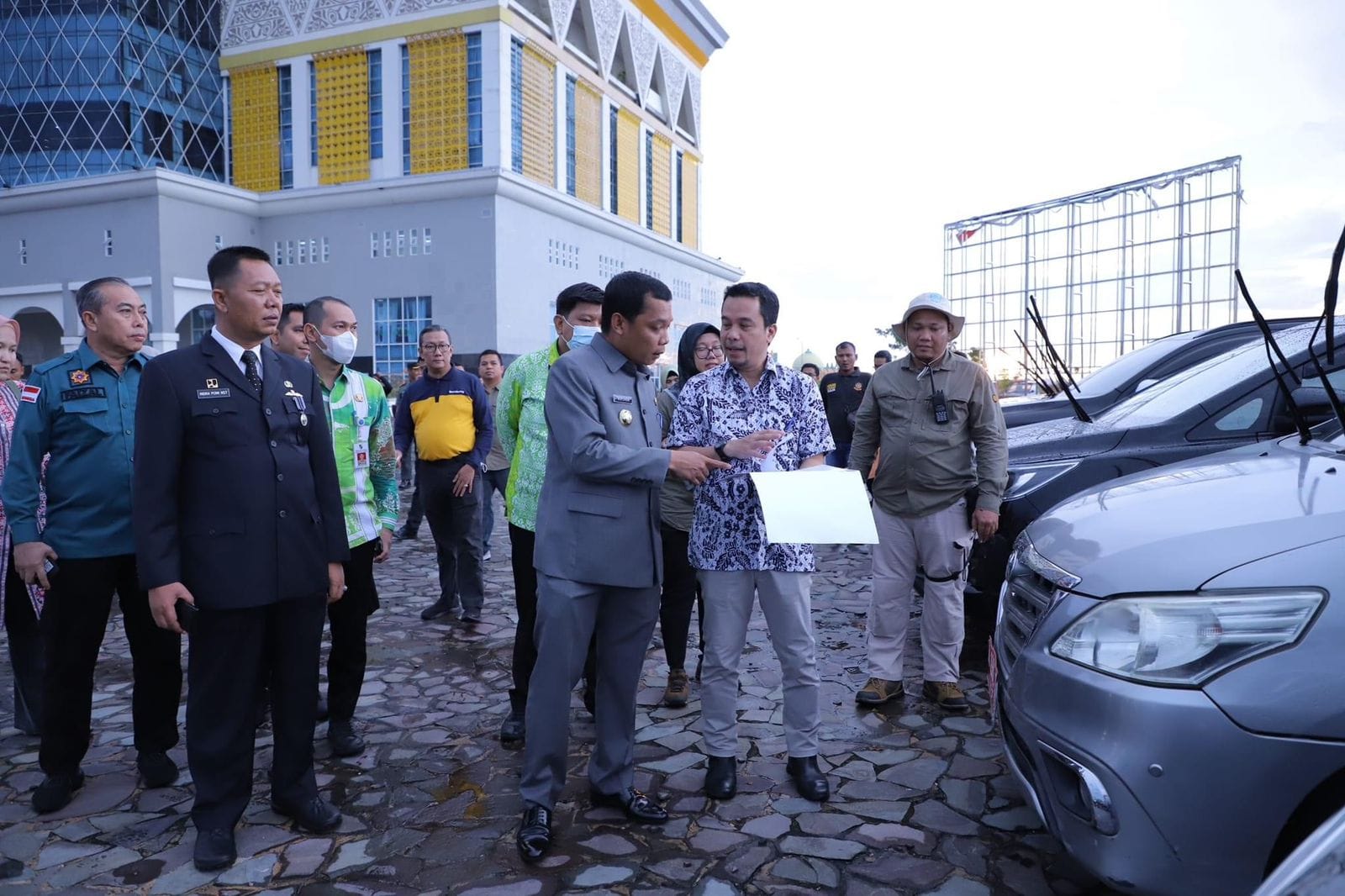 Dampingi Pj Wako Pekanbaru Cek Mobdin, Plt Sekdako Indra Pomi : Disesuaikan Ulang Sesuai Peruntukkannya