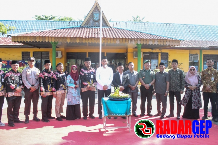 Hadiri Pengukuhan Di Bukit Kapur, Wali Kota Minta LPMK Dan Ketua RT Saling Bersinergi Dengan Pak Lurah