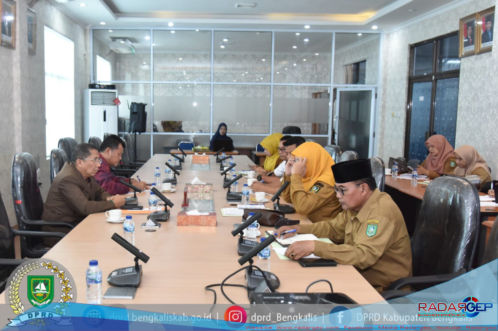 Mensiasati Berkaitan dengan Ketahanan Pangan dan Sembako, Komisi II Undang OPD Terkait