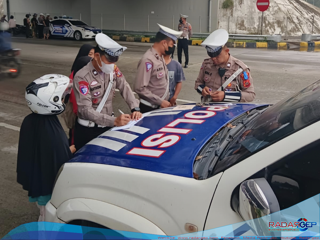 Polres Langkat Gelar Razia Ops Keselamatan Toba 2025 di Jalan Proklamasi