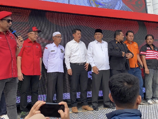 Didampingi 8 Partai Pengusung, BERANI Prof Ridha-Abdul Rani Mendaftar di KPU Kota Medan