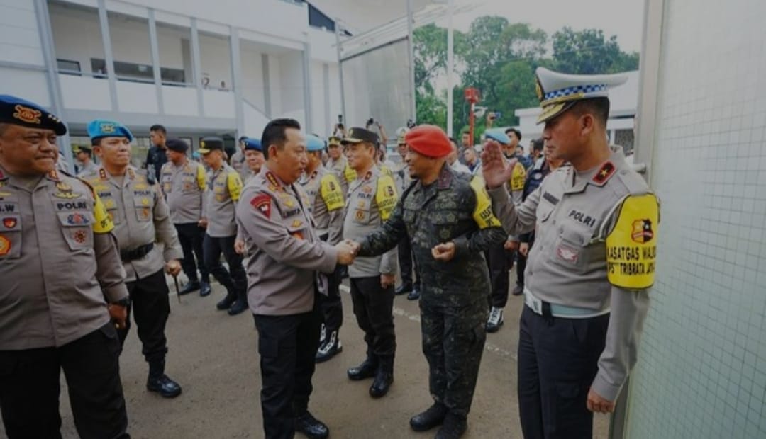 Pastikan Pengamanan Kunjungan Paus Fransiskus, Kapolri Tinjau Posko Ops Tribrata Jaya 2024