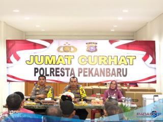 Polresta Pekanbaru Gelar Jumat Curhat Untuk Tampung Keluhan Warga