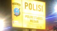 Yanti Nirwana Fitriyani Lubis memperlihatkan dokumen pelaporan yang telah satu tahun mengendap di Polrestabes Medan.